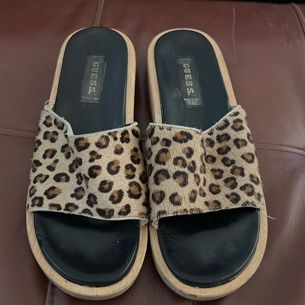 Guess leather cheetah print wooden clogs.. size 9